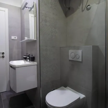 Апартаменты Urban Getaway